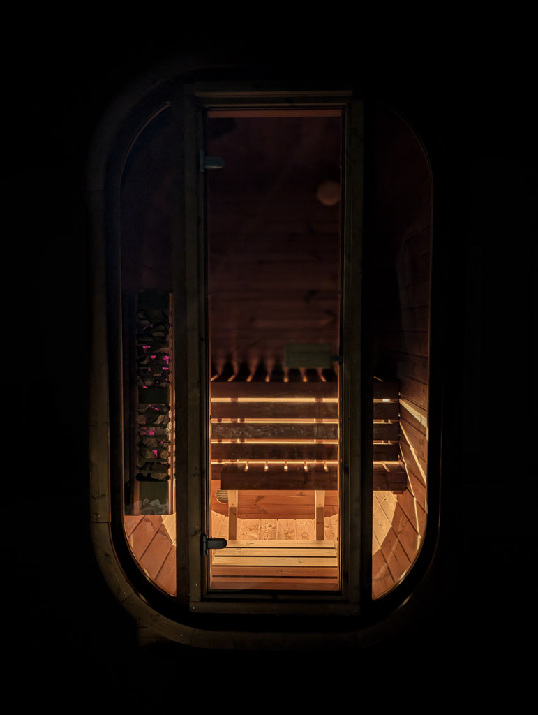 Sauna interior circuit